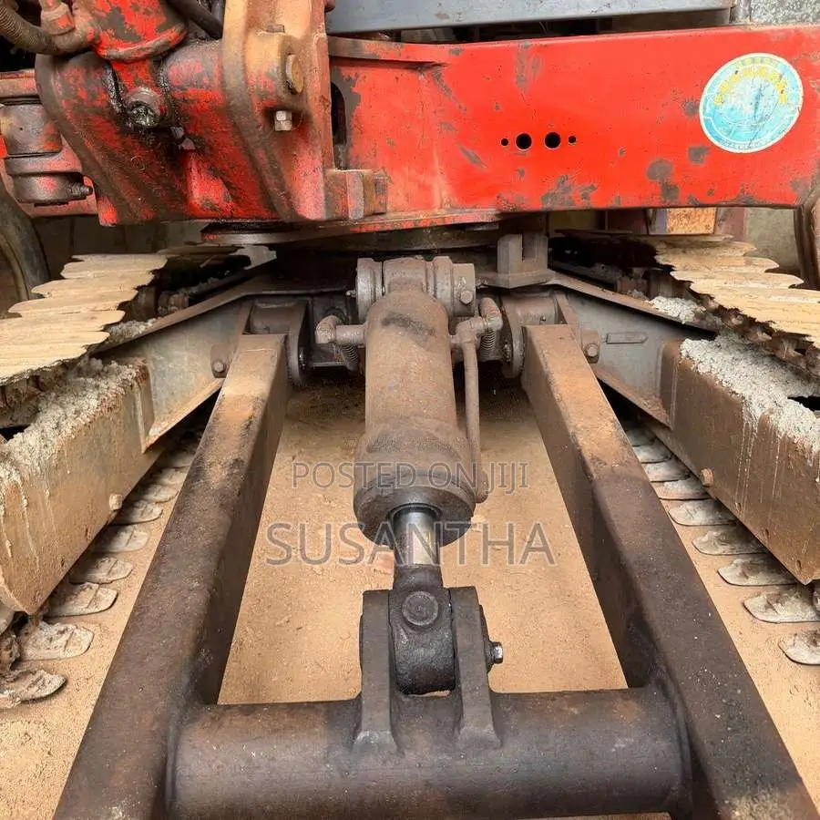 IHI Excavator 2012 Heavy-Duty (Used)