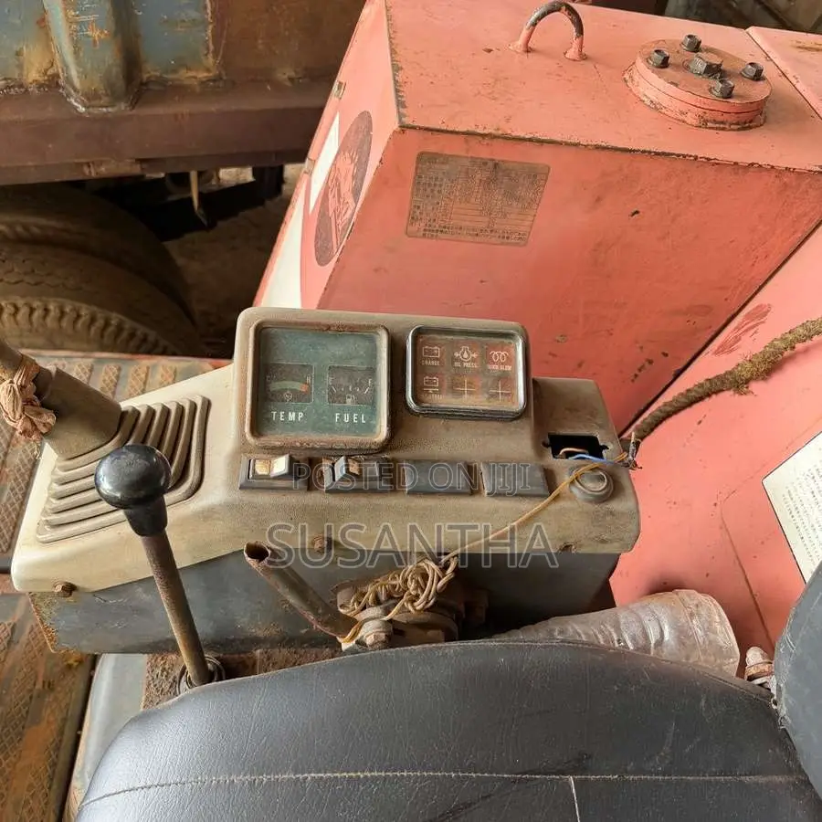 IHI Excavator 2012 Heavy-Duty (Used)