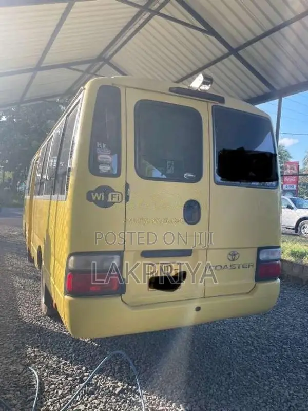 Toyota Coaster 2018 Bus (Used)