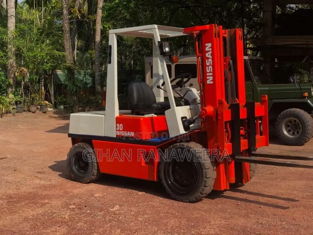 Nissan Forklift 30 2010 Heavy-Duty Unregistered (Recondition)