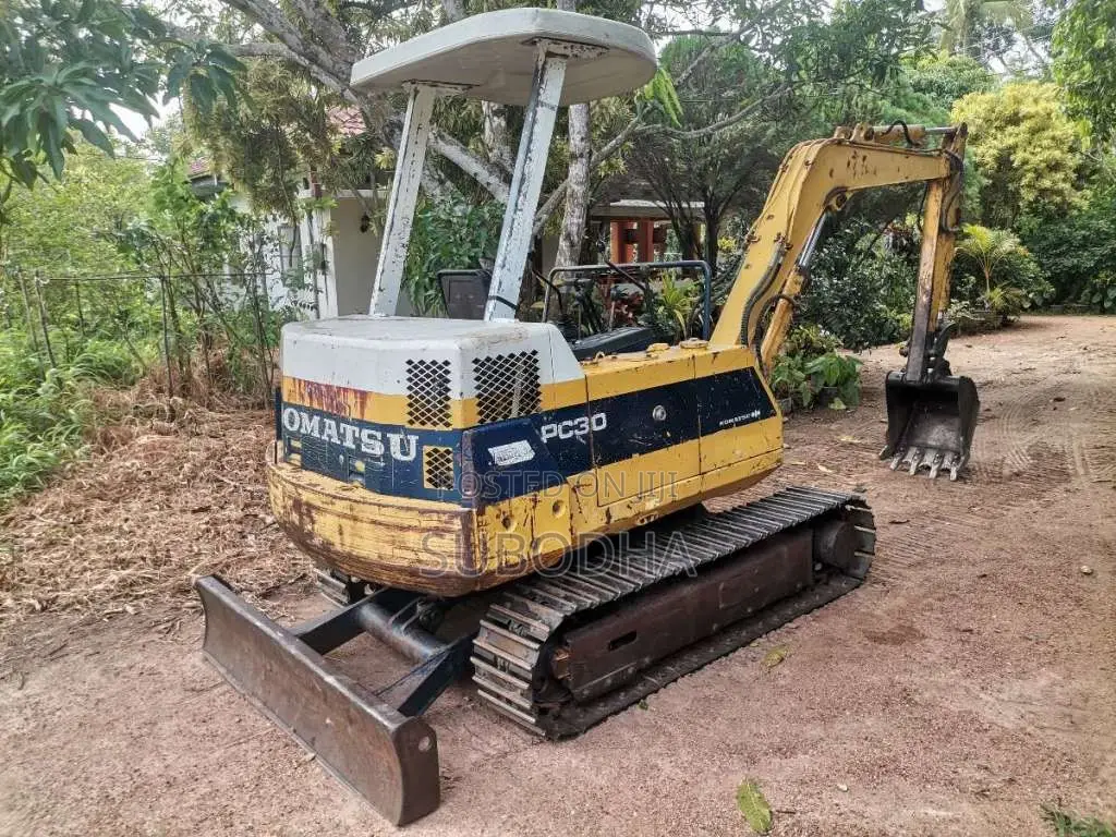 Komatsu Pc 30 2018 Heavy-Duty (Used)