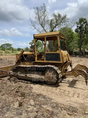 CAT D4D 2010 Heavy-Duty (Used)