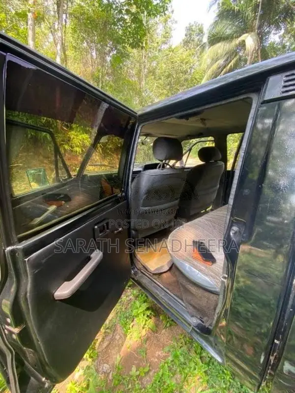 Nissan Double Cab 1984 Pickup (Used)
