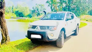 Mitsubishi L200 2007 Pickup (Used)