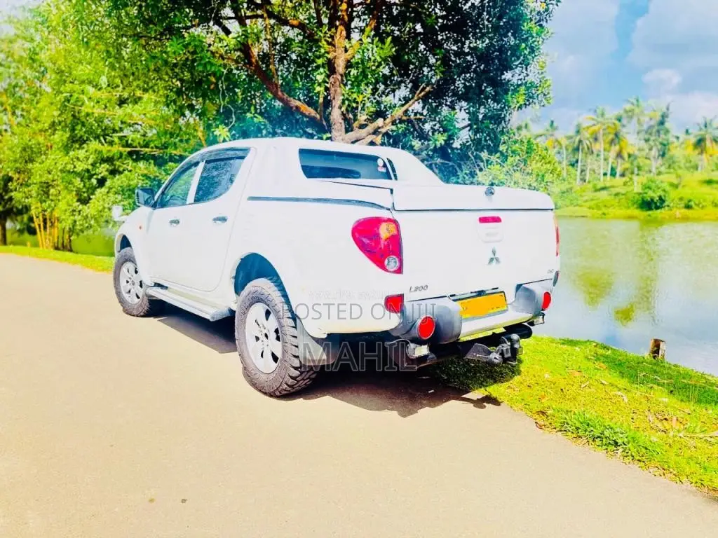 Mitsubishi L200 2007 Pickup (Used)