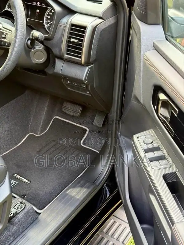 Mitsubishi Triton GSR Australian Spec 2025 Pickup (Used)
