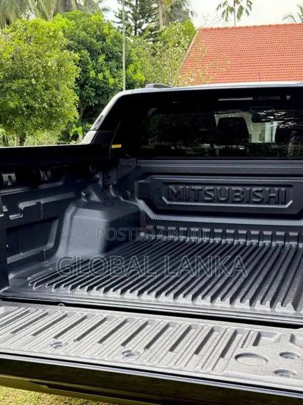 Mitsubishi Triton GSR Australian Spec 2025 Pickup (Used)