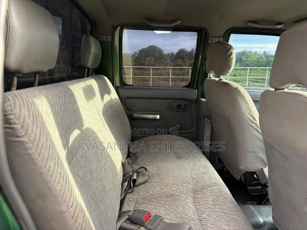 Nissan D22 1998 Pickup (Used)