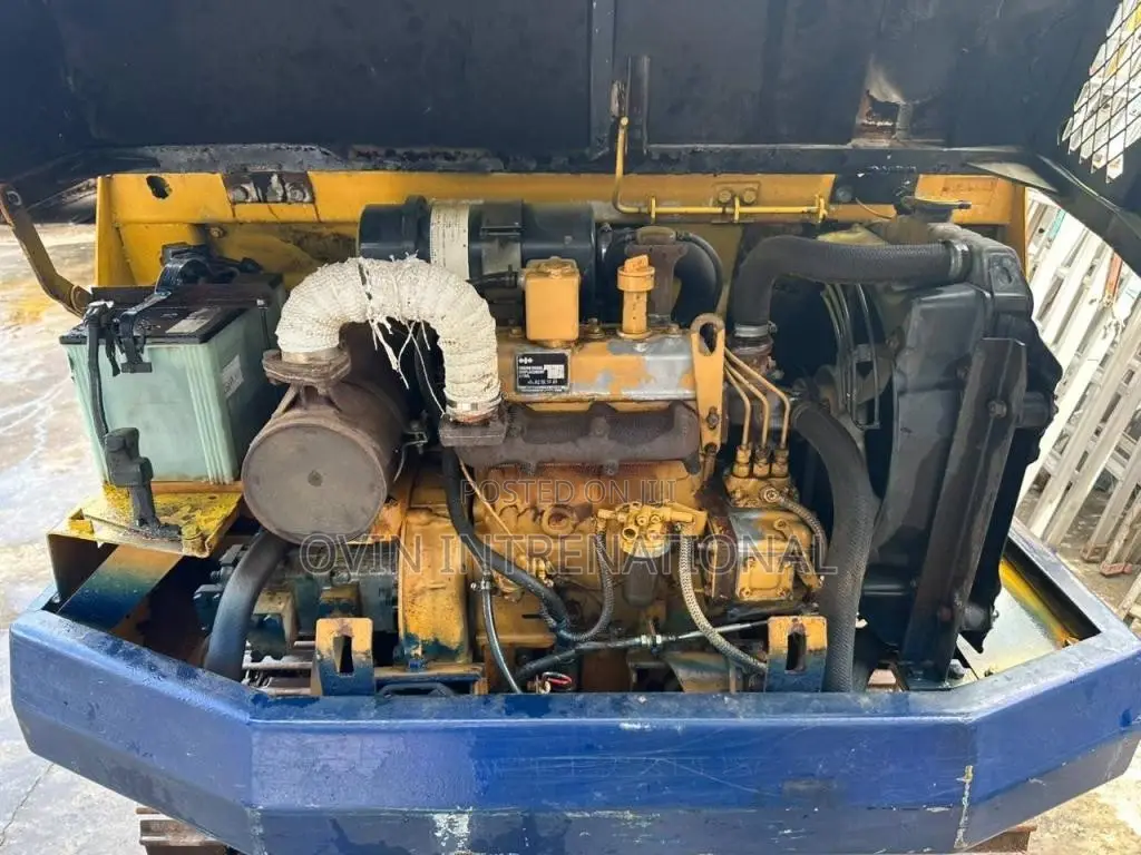 Komatsu Pc 20 5 2011 Heavy-Duty (Used)