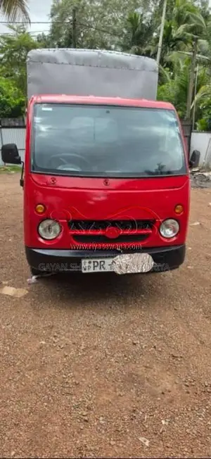 Tata Dimo Batta 2011 Lorry (Used)