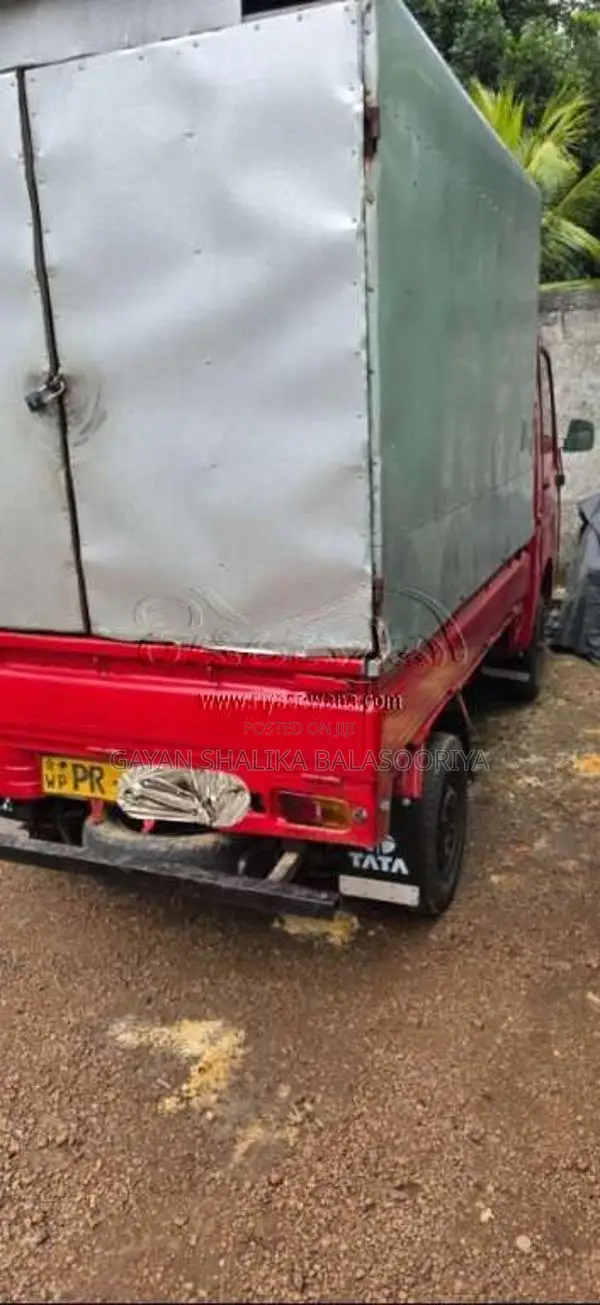 Tata Dimo Batta 2011 Lorry (Used)