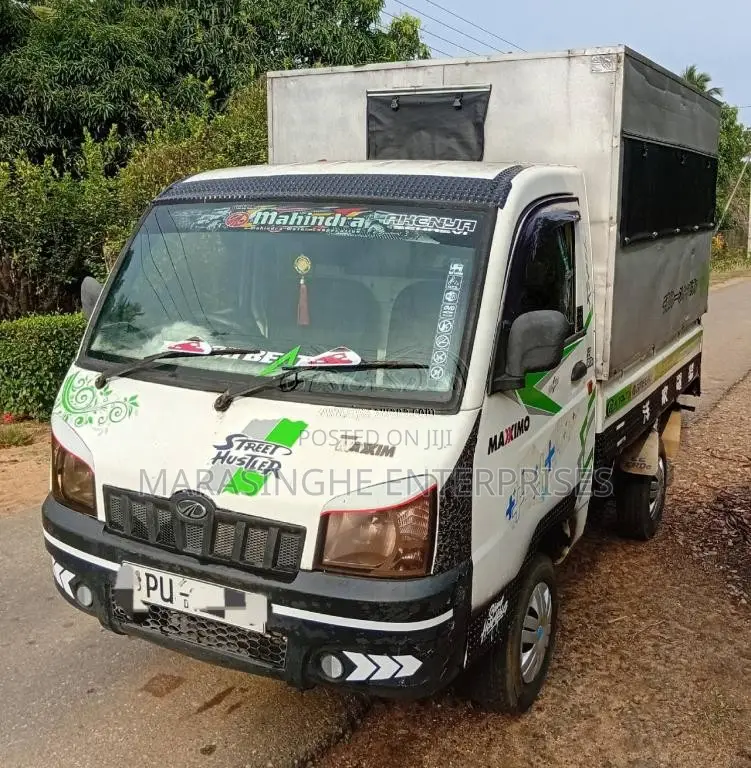Mahindra Maxximo 2012 Lorry (Used)