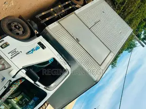 Toyota Liteace 2010 Lorry (Used)