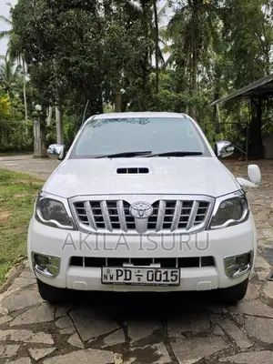 Toyota Hilux Vigo 2006 Pickup (Used)