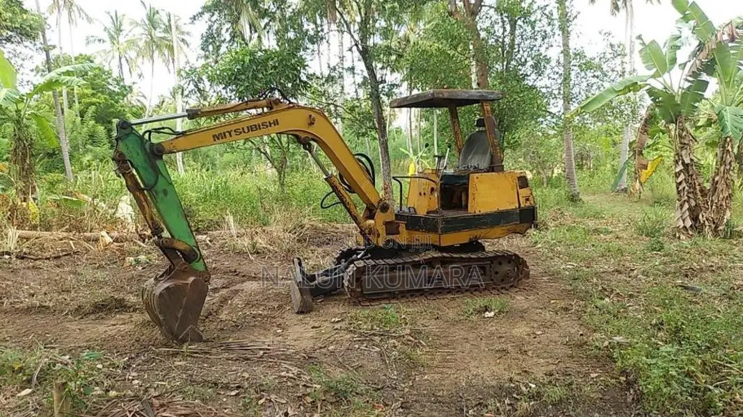 Mitsubishi Ms30 2006 Heavy-Duty (Used)