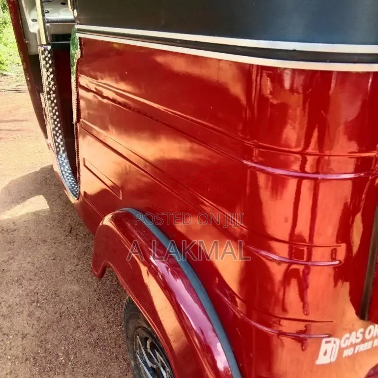 Bajaj RE 2016 Three Wheel (Used)