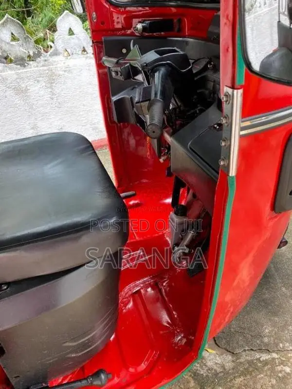 Bajaj RE 4 Stroke 2015 Three Wheel (Used)