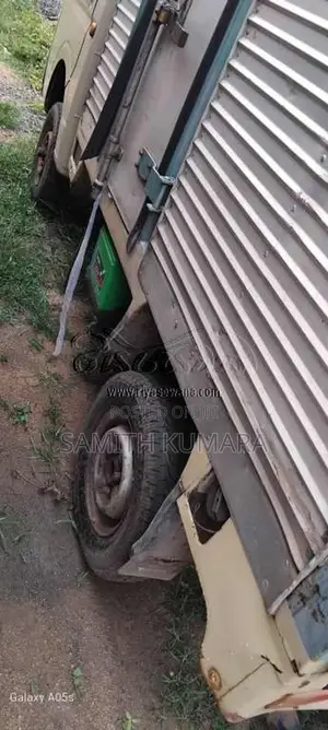 Tata Dimo Batta 2009 Lorry (Used)