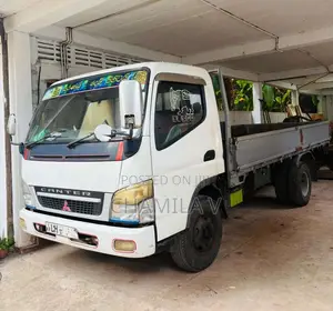 Mitsubishi CANTER 2010 Lorry (Used)