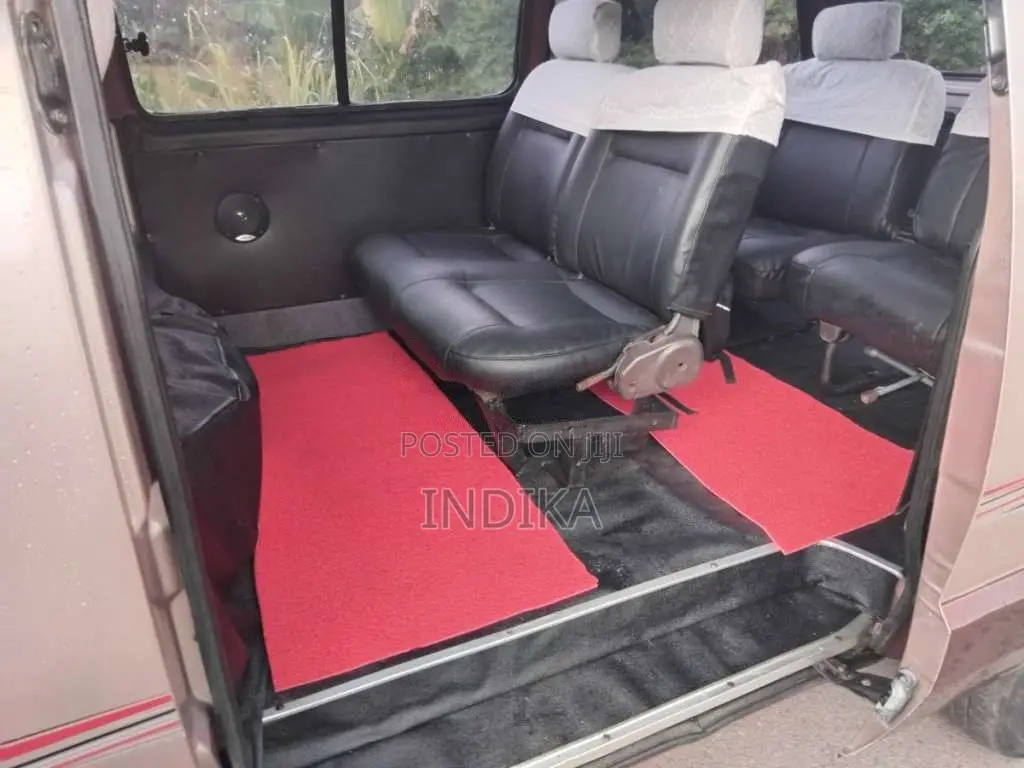 Toyota TownAce CR27 1990 Van (Used)