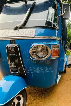 Bajaj RE 205 2011 Three Wheel (Used)