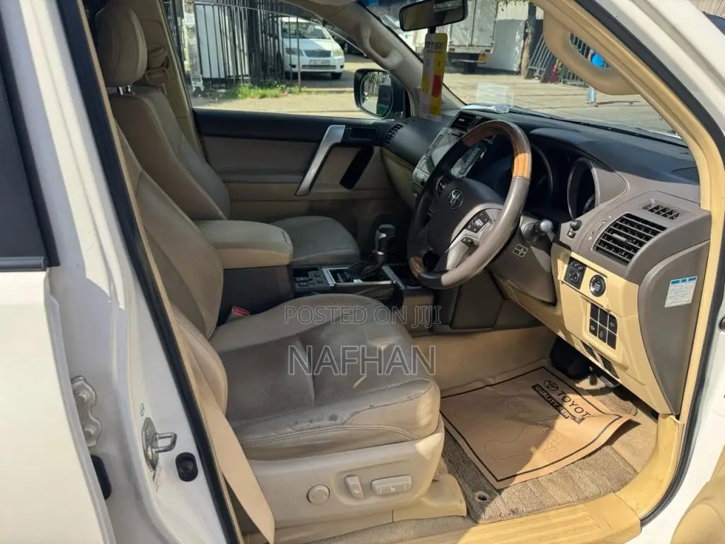 Toyota Prado 2017 SUV (Used)