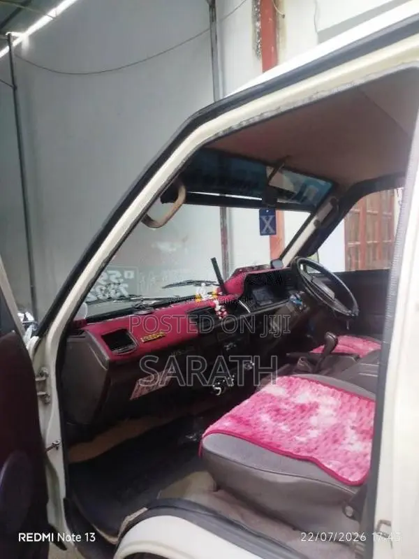 Nissan Vanette 1992 Van (Used)