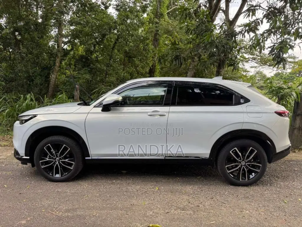 Honda Vezel Z Premium 2024 SUV (Used)