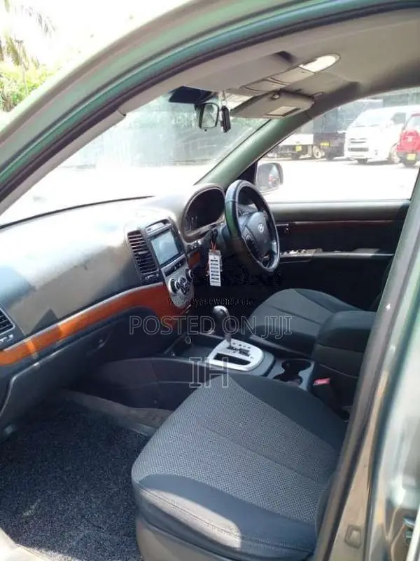 Hyundai Santa Fe 2007 SUV (Used)