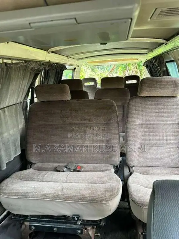 Nissan Caravan 1996 Van (Used)