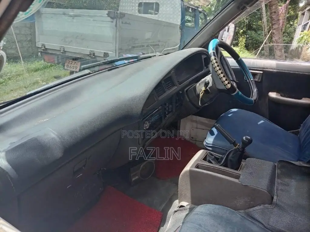 Toyota Townace 1990 Van (Used)