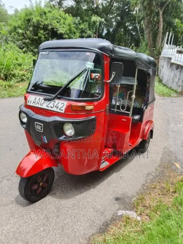 Bajaj RE 2014 Three Wheel (Used)