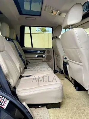 Land-Rover Discovery HSE 2012 SUV (Used)