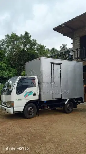 Isuzu 4JG2 2003 Lorry (Used)