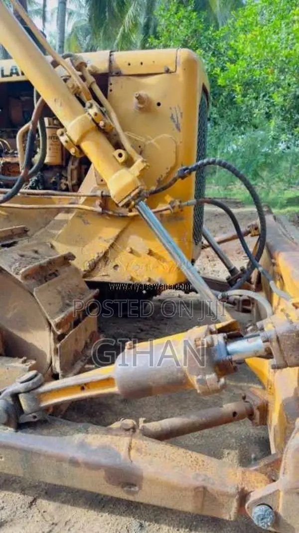 CAT D4D 1990 Heavy-Duty (Used)