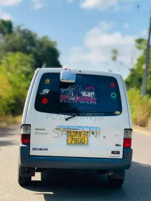 Nissan Vanette 2001 Van (Used)