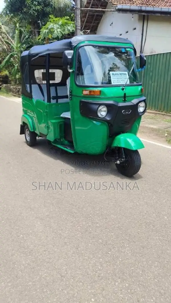 Bajaj 4 Stroke 2026 Three Wheel (Used)