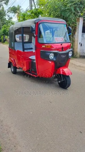 Bajaj 4 Stroke 2025 Three Wheel (Used)