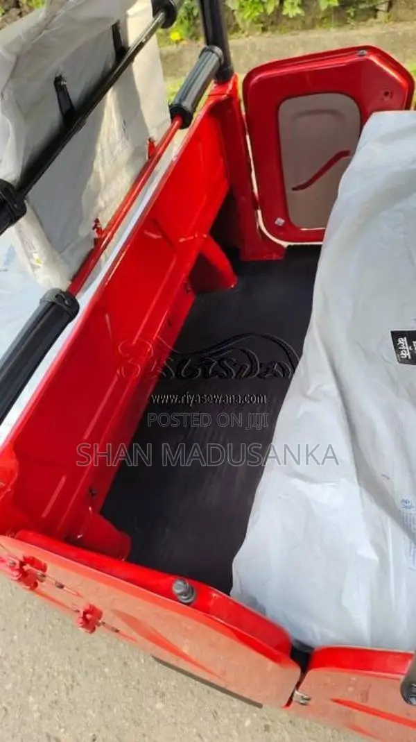 Bajaj 4 Stroke 2025 Three Wheel (Used)