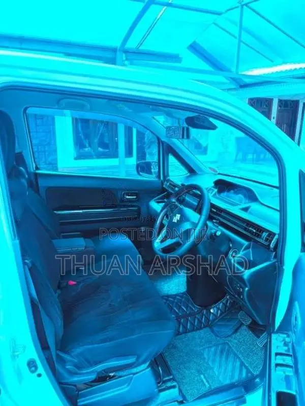 Suzuki Wagon R Stingray 2018 Car (Used)