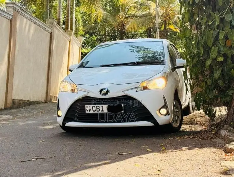 Toyota Vitz Safety 2018 Car (Used)
