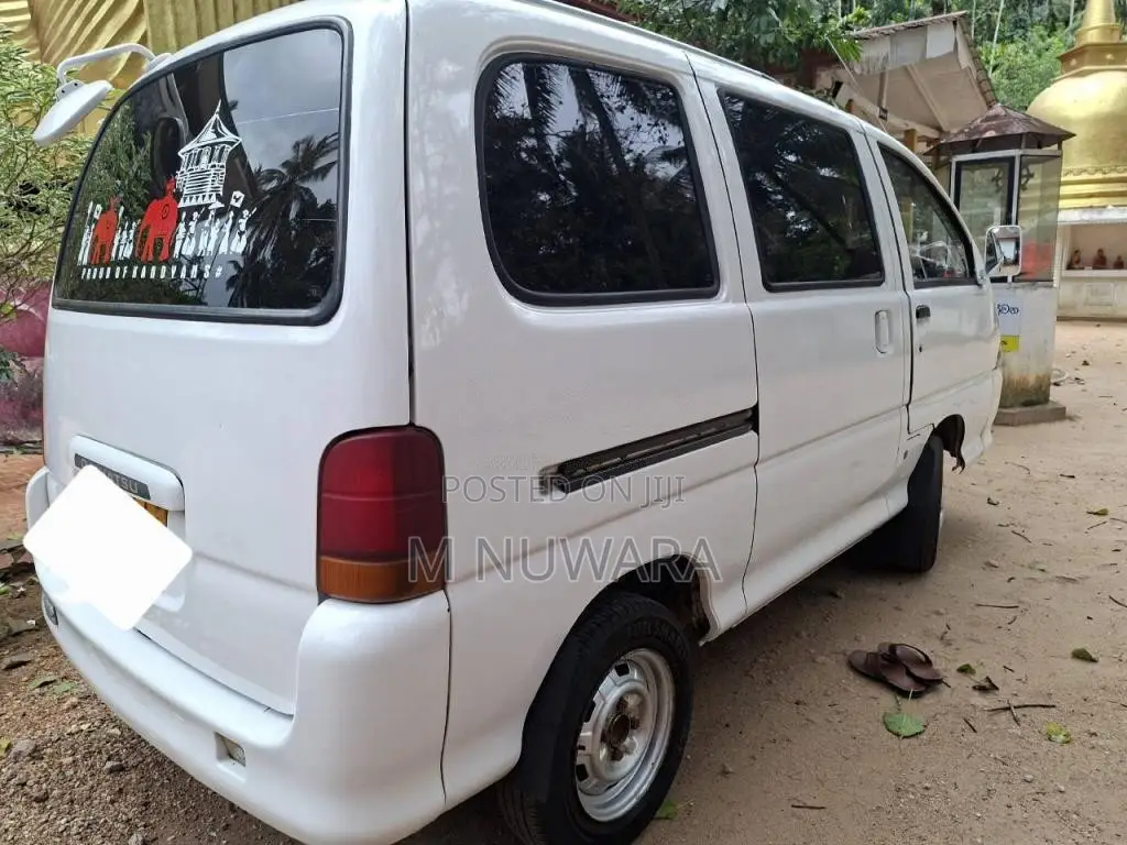 Daihatsu Hijet 1999 Van (Used)
