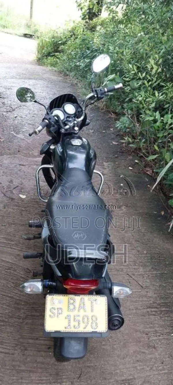 Bajaj Platina 100 2013 Motorbike (Used)