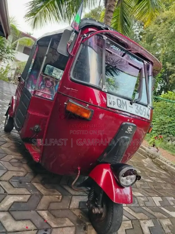 Bajaj 4 Stroke 2008 Three Wheel (Used)