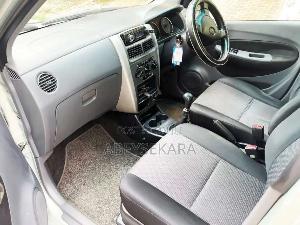 Perodua Viva Elite 2011 Car (Used)