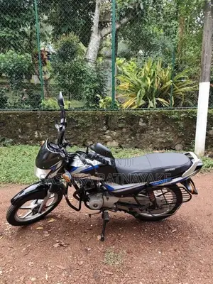 Bajaj Ct 2025 Motorbike (Used)