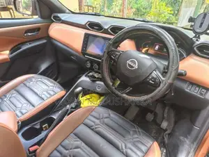 Nissan Magnite 2025 SUV (Used)
