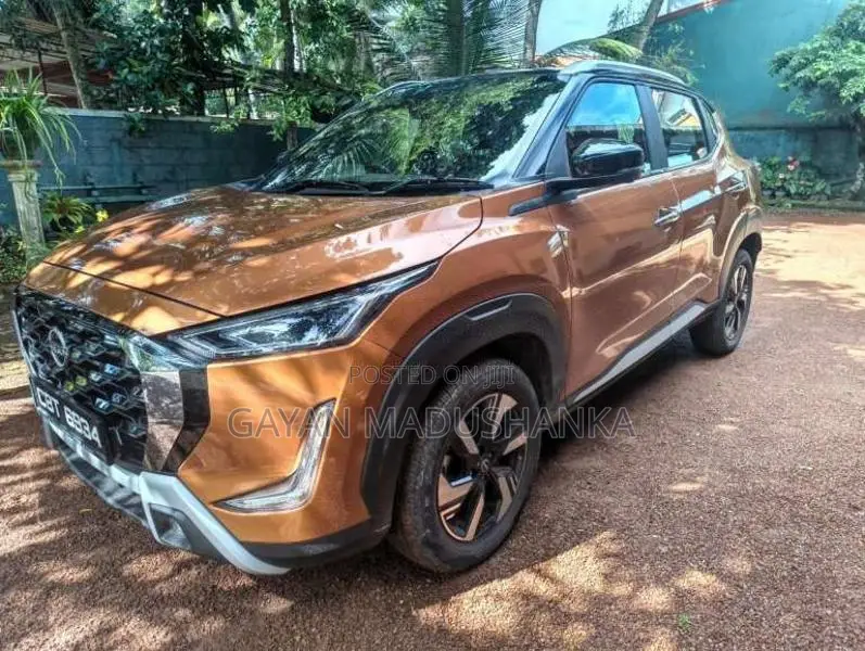 Nissan Magnite 2025 SUV (Used)