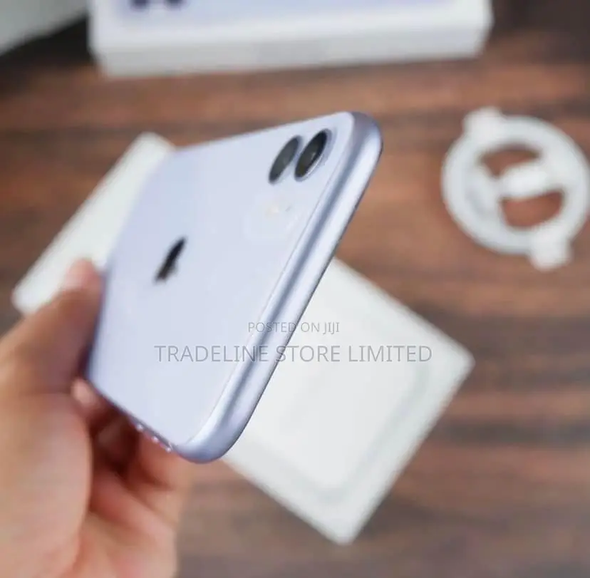New Apple iPhone 11 128 GB Purple