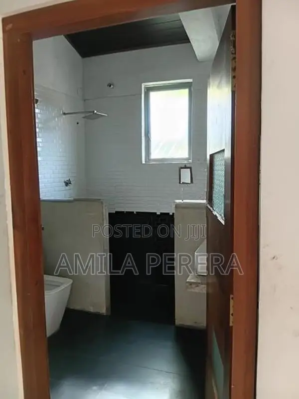 For Lease / Rent Spacious 2-Storey Family Home In Ragama